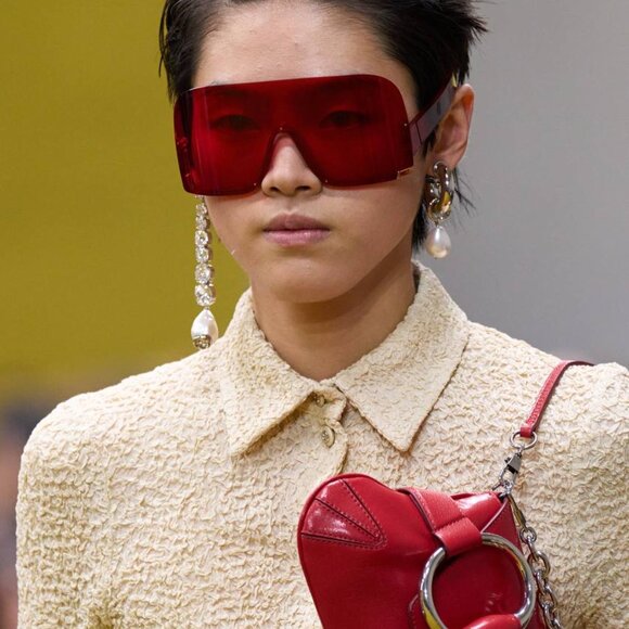 Gucci GG1631S 001 Shield Sunglasses - Red - Picture 8 of 12